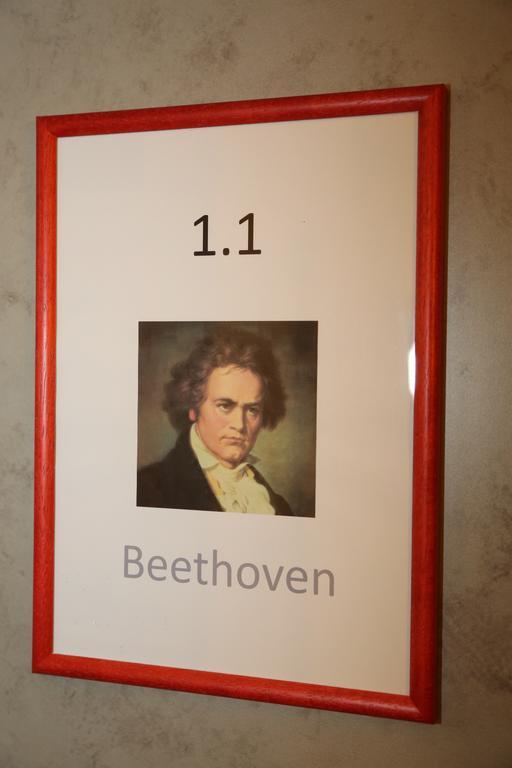 Hotel Loehndorf Бон Екстериор снимка
